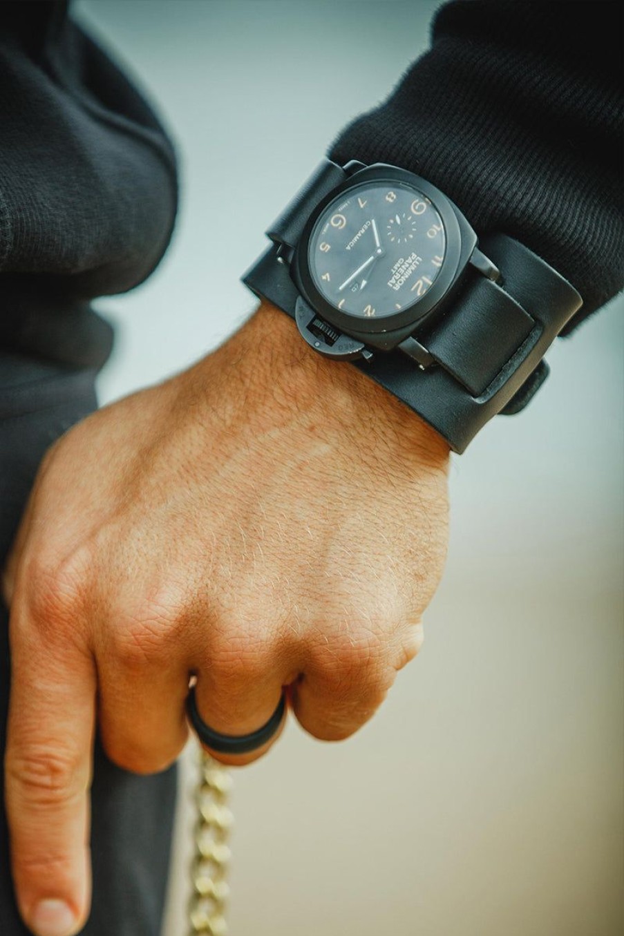 &SONS Leather Watch / Wrist Cuff Black Best